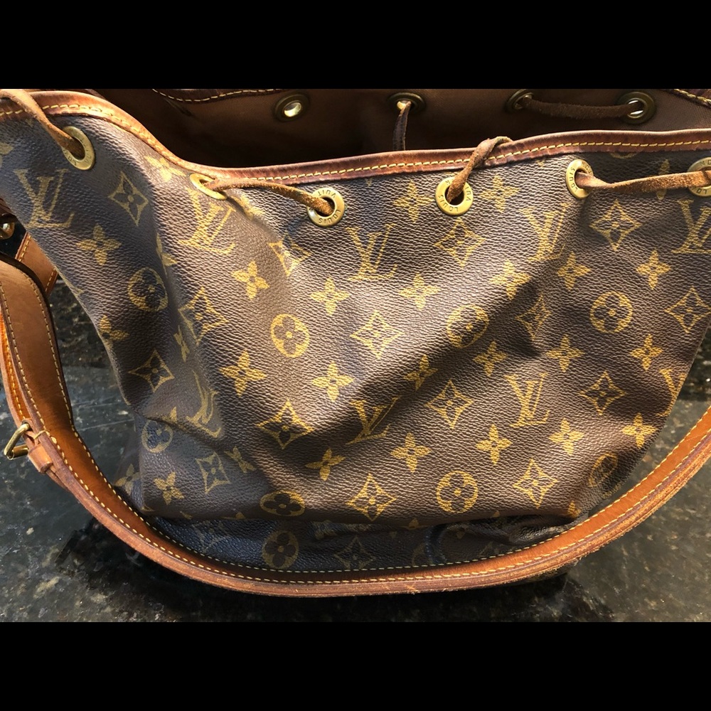 Louis Vuitton Noe Drawstring Brown Monogram
